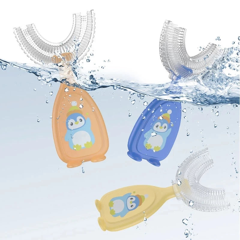 Escova Infantil U-Smile Pinguim - Universomart